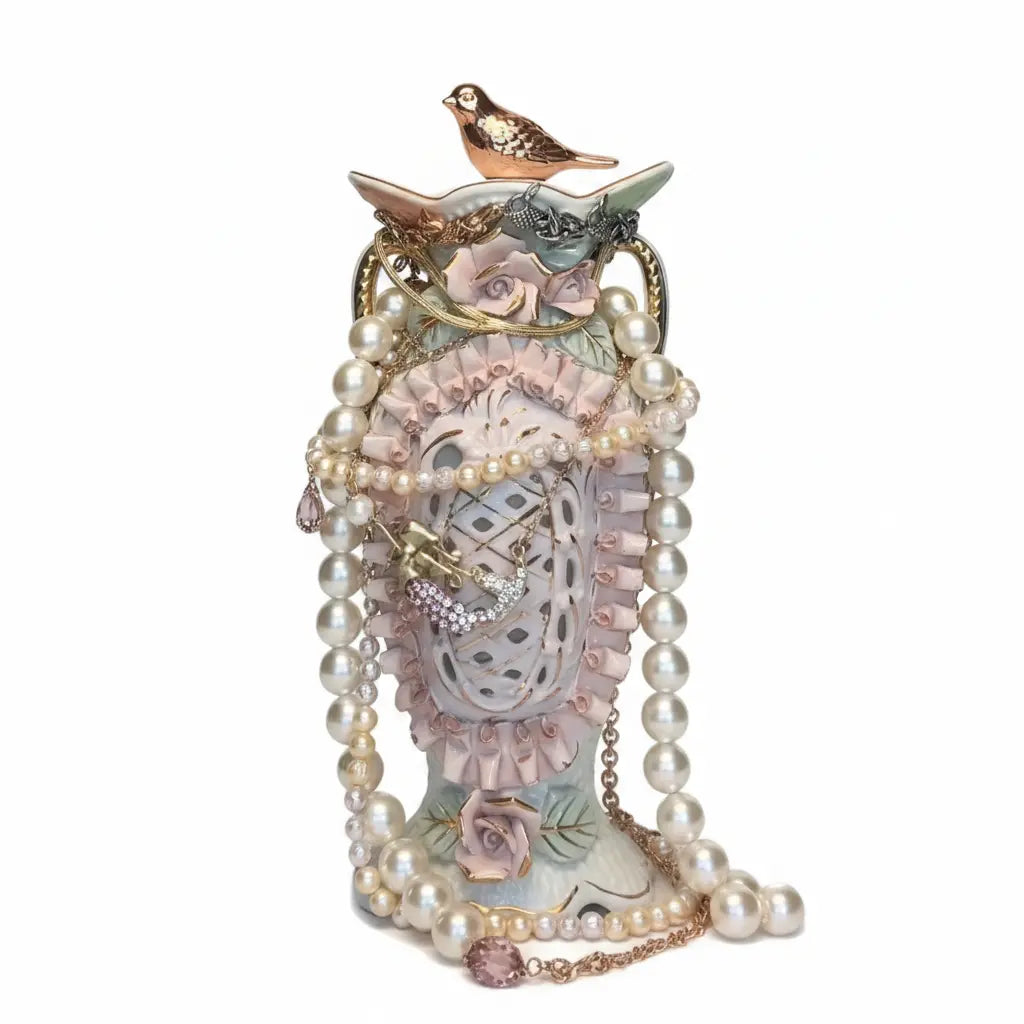 Pearl Royale Mystery Jewelry Vase – 40+ Vintage & Pearl Surprise Pieces | MystiBox